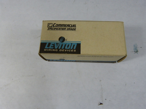 Leviton 1403-E Two Outlet Lamp Socket Adapter NEW