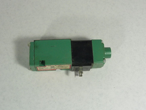 Numatics 081SA4002000030 Solenoid Valve 150PSIG 50/60HZ .15A USED