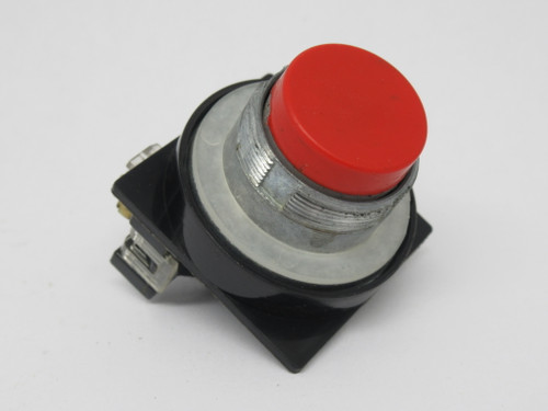 General Electric CR104PBG01R2 Push Button 1NC RED Extend Head NO MOUNT RING USED