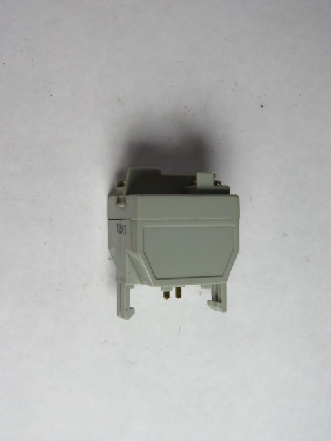 IDEC TW-T246 22MM Operator Transformer Primary 240V 50/60Hz Lamp 6.3V 1W USED