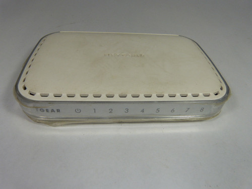 NetGear GS608 Ethernet Switch W/ Auto Uplink 8 Port 10/100/1000Mbps USED