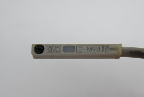 SMC D-M9BL Highly Flexible Reed Switch 2W 24VDC 2.5-40mA 2.5m L USED