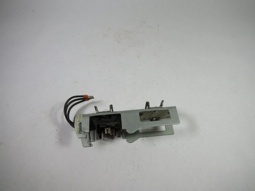 Telemecanique AK5PA232 Mounting Plate for GV with LC1D 480V 25A 600V USED