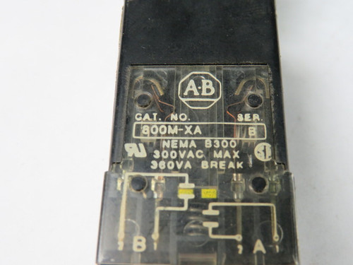 Allen-Bradley 800MS-X016A Ser B Square Push Button 120VAC No Cap 1NO 1NC USED