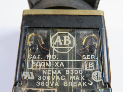 Allen-Bradley 800MS-X024A Push Button 24V 1NO 1NC w/ 800MS-WALA00 USED