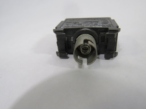 Allen-Bradley 800E-D5 Series A Push Button Lamp Module 120V USED
