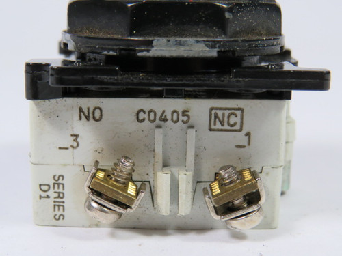 Cutler-Hammer E34PB2-1 Ser D1 Push Button 1NO 1NC Flush Red Head USED