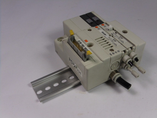 SMC SS5Q13-02PDC-D SQ1131N-5-C4-Q Solenoid Valve Manifold Assembly USED