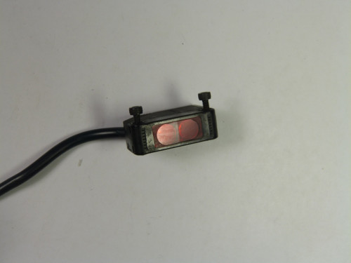 Omron E3Z-D81 Photoelectric Proximity Switch 12-24VDC 30mA 47"L *Cut Cable* USED