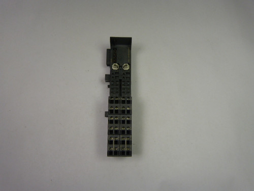 Siemens 6ES7-193-4CF40-0AA0 Module Term PLC Block USED