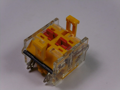 EAO 704.905.4 Contact Block USED