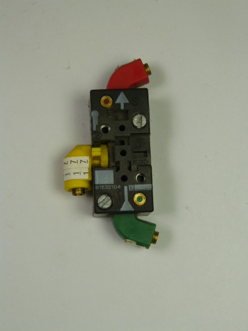 Crouzet 81-532-104 Sub Base For Logic Element USED