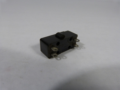 Microswitch 1TB1-3 Miniature Switch with Pin Plunger 10A 250V USED