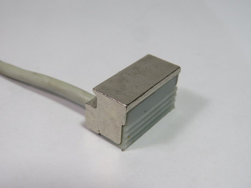 Numatics SR5-002 Reed Switch USED