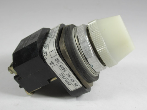 Allen-Bradley 800T-P56W Series T Pilot Light 600VAC 50/60Hz White Lens USED