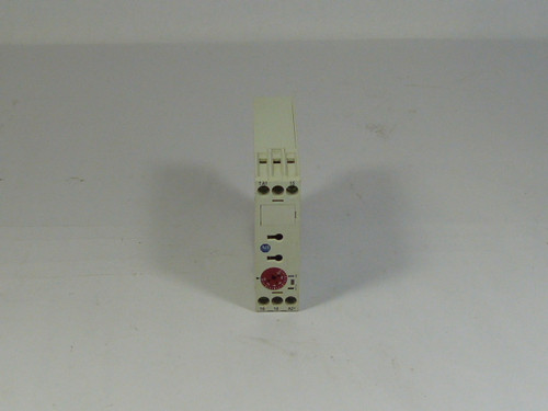 Allen-Bradley 700-FS-101JU23 Relay on Delay 0.05-1.0 Second 24-48 VAc/Dc USED