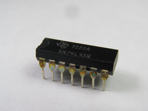 Texas Instruments SN74L93N Plastic Dipped 14 Pin Integrated Circuit USED