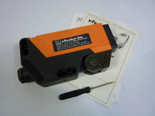 Efector OPR-FPKG Photoelectric Sensor ! NEW !