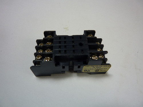 Allen-Bradley 700-HN128 Series A Relay Socket 7A 300V 14-Blade USED