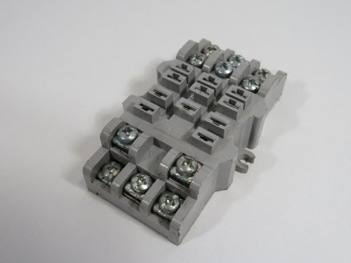 Potter & Brumfield 27E121 Relay Socket 300V 15A 11 Blade USED