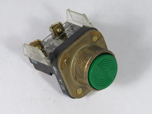 Allen-Bradley 800T-A1D1 Series T Push Button 1NO Green Flush Head USED
