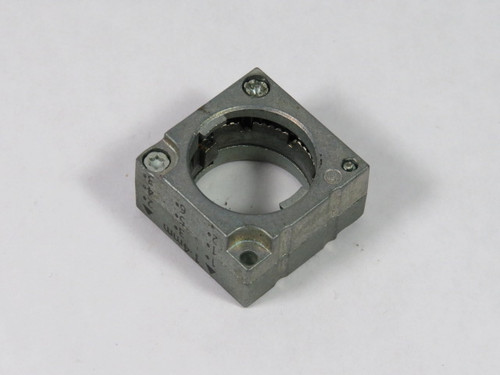 Siemens 3SB3931-0AC Push Button/Lens Mounting Holder Metal USED