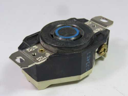 Leviton 2320 Single Locking Receptacle 20A 250V 2P 3W L620R USED