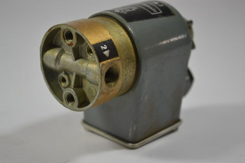 Martonair S.557/Z Pneumatic Valve 115V 60Hz USED