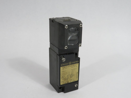 General Electric CR315PEF01A Photoelectric Limit Switch C/W CR315PEH4 Head USED