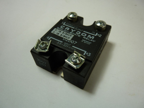 Crydom D2D07 Solid State Relay 7 Amp 32V USED