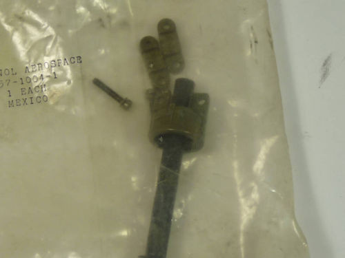 Amphenol Cable Gland Clamp 97-3057-1004-1 ! NWB !