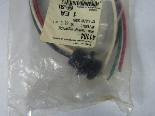 Woodhead 41104 Female Straight Cable 4 Pin ! NWB !
