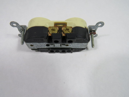 Hubbell 5262I Duplex Receptacle 15A 125V 3W 2P USED