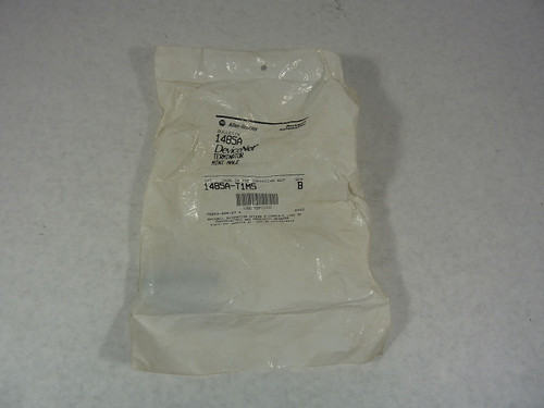 Allen-Bradley 1485A-T1M5 DeviceNet Terminator  Male 5 Pin 1/4W ! NEW !