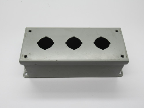 BEL 3PB Pushbutton Enclosure 3-Hole 8" L x 3.25" W x 2.75" T MISSING SCREWS USED