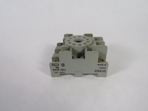 Izumi SR3P-05U Relay Socket 10A 300V 11 Pin USED