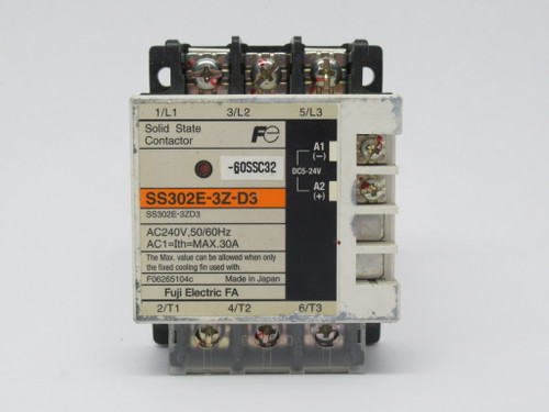 Fuji Electric SS302E-3Z-D3 Solid State Contactor 5-24VDC *MISSING COVER* USED