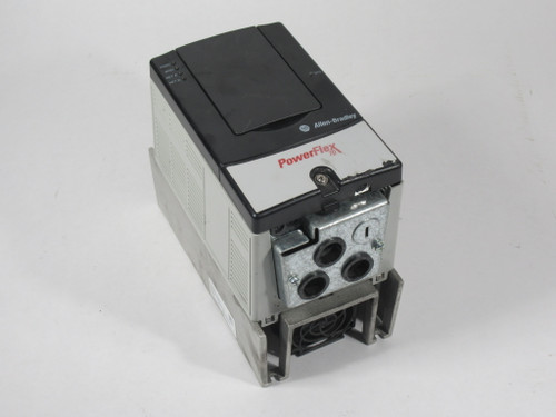Allen-Bradley 20AD2P1A0AYNNNC0 Ser. A Powerflex 70 AC Drive 1HP *CHIPPED* USED