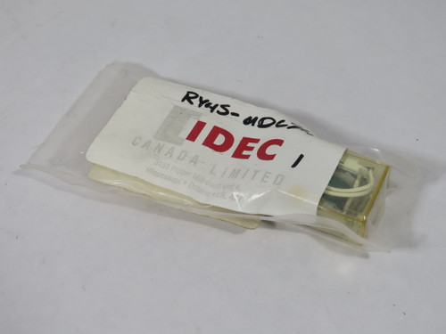 IDEC RY4S-UDC24V Relay 24VDC 5A@240VAC/30VDC 0.2A@100VDC 1.5A@30VDC 14-Blade NWB