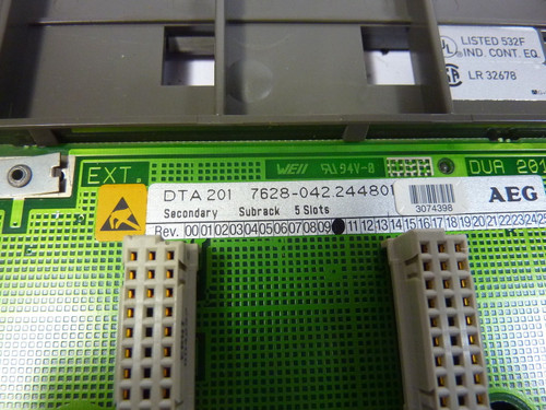Modicon DTA-201 Secondary 5 Slot Rack USED