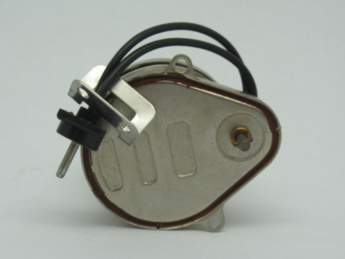 Synchron M132LF Chart Drive Motor 3W 4RPH 110V 60Hz USED