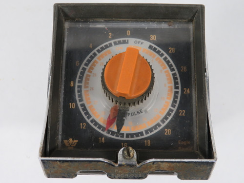 Eagle Signal HG105A6 Repeat Cycle Timer 0-30min 120V 60Hz 10A@120V USED