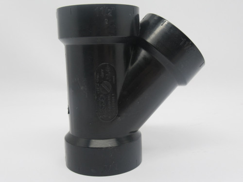 Lesso LN600-015 ABS 45 Degree Wye Fitting 1-1/2" NOP