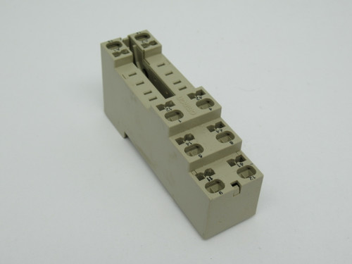 Omron PYF08S Screwless Clamp Relay Socket 2-Pole 10A 250VAC USED
