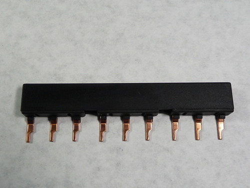 Siemens 3RV1915-1B Auxiliary Line Feeder 63A 690V USED