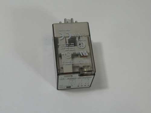Allen-Bradley 700-HAB2A12 Series D Tube Base Relay 12VAC 6A 50/60Hz 8Pin USED