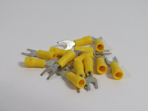 Generic Insulated Spade/Fork Terminal 26-22AWG #4 Stud Lot of 13 NOP