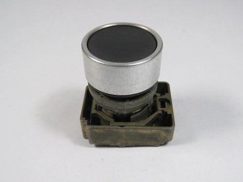 Allen-Bradley 800EM-F2 Black Push Button Operator w/ Mounting Base USED