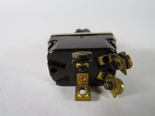 McGill Toggle Switch 6/3A 125/250VAC 1/4HP 50/60HZ w/ Rubber Cover USED