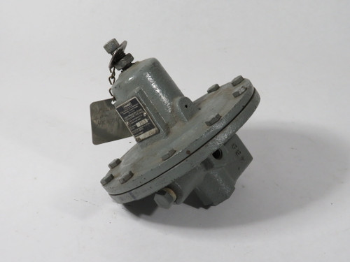 Fisher 6492L High Pressure Steam Regulator 25 psig 1/2" NPT USED
